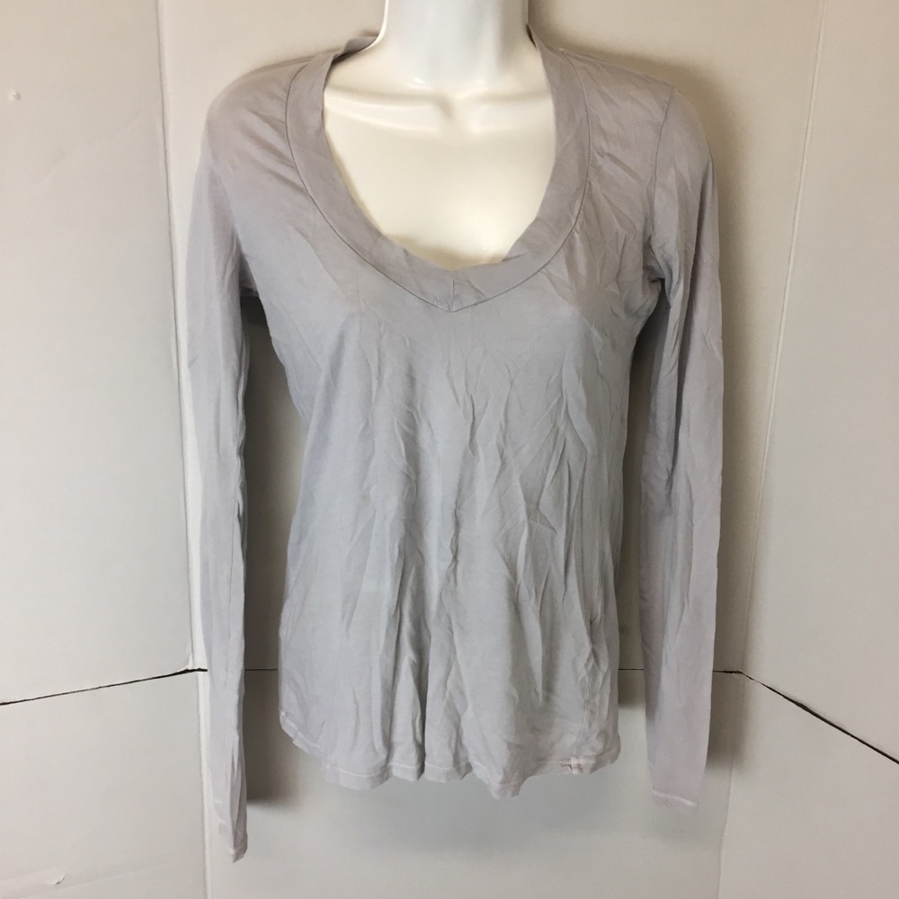 James perse size 1 long sleeve